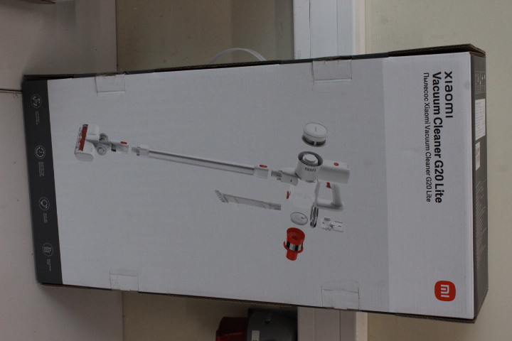 Y Xiaomi Vacuum Cleaner - G20 Lite EU - Cordless - 215 W - 22.2 V - White - Warranty 3 month(s) - USED, DIRTY, MISSING: 2 IN 1 BRUSH NOZZLE, POWER ADAPTER AND WALL MOUNT SET