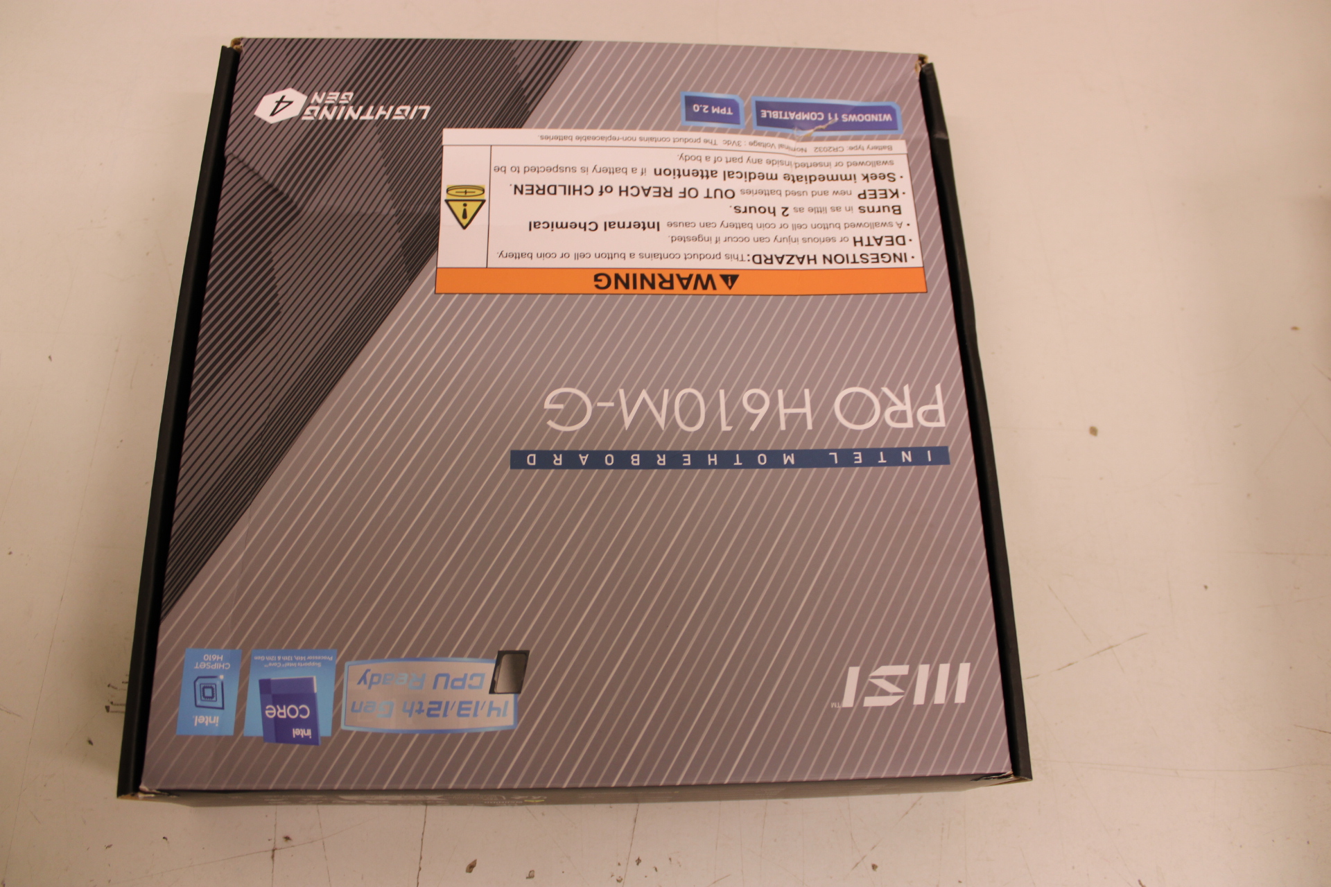 SALE OUT. MSI PRO H610M-G - Processor family Intel - Processor socket LGA1700 - DDR5 - Supported hard disk drive interfaces SATA, M.2 - Number of SATA connectors 4 - DAMAGED PACKAGING