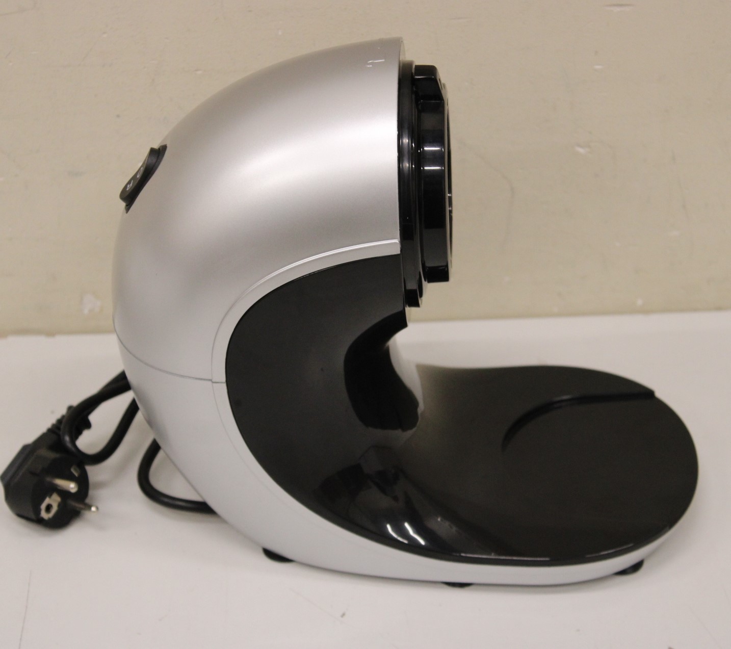 SALE OUT. Adler AD 4131 Slow-speed juicer 3in1 - Meat mincer, Juicer, Vegetable grater, Stainless Steel - Adler Slow-speed juicer 3in1 - Meat mincer, Juicer, Vegetable grater - AD 4131 - Type  Slow Juicer - Stainless Steel - 150 W - Number of speeds 1 - 9