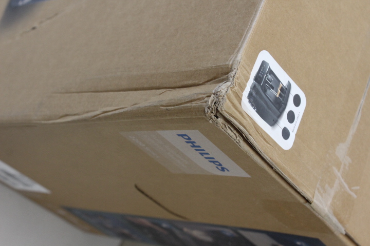 SALE OUT. Philips Coffee Maker - EP2220/10 - Pump pressure 15 bar - Built-in milk frother - Automatic - 1500 W - Black - DAMAGED PACKAGING