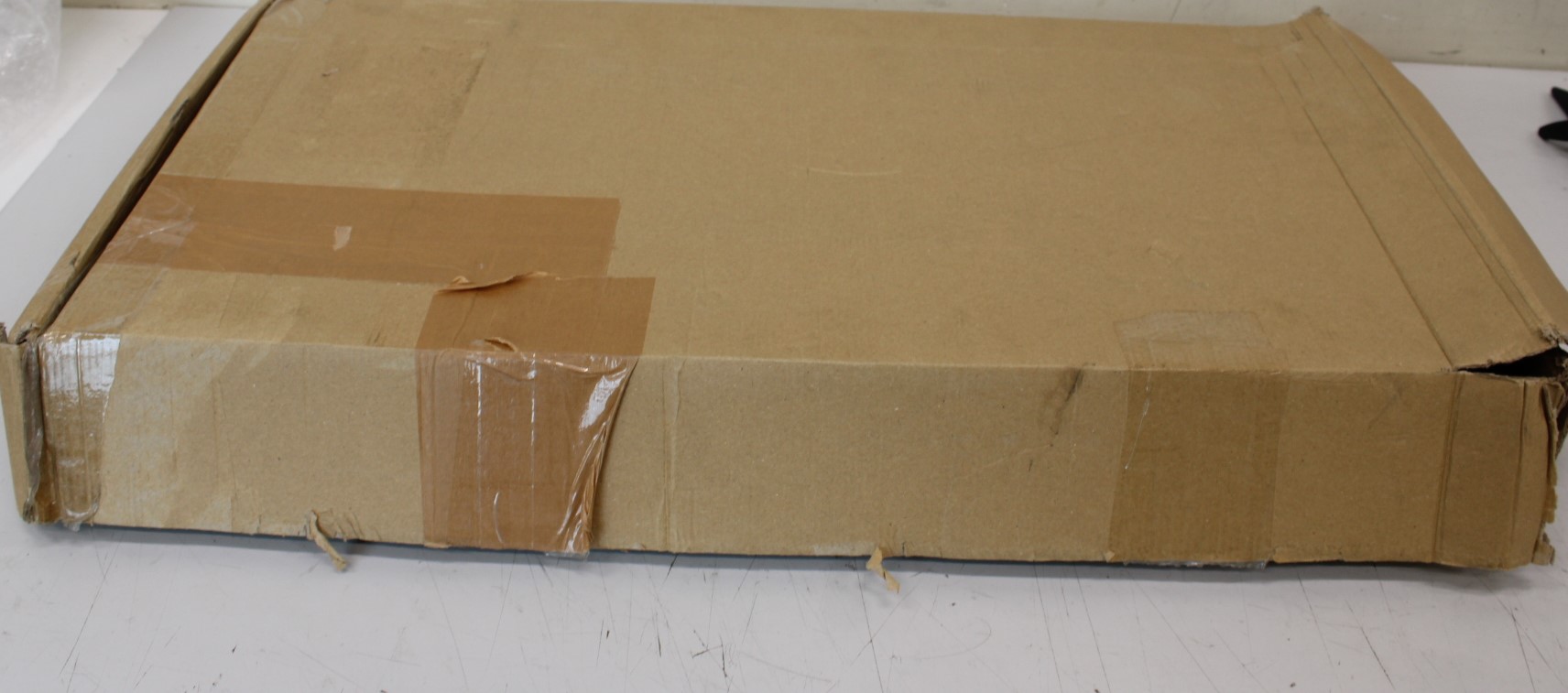 SALE OUT. EDBAK VSM654 Double Swing Arm Wall Mount for 65-86" Screens - EDBAK Wall mount - Display Mounts - 65-86 " - Maximum weight (capacity) 45 kg - DAMAGED PACKAGING,SCRATCHED, MISSING SCREWS - Black