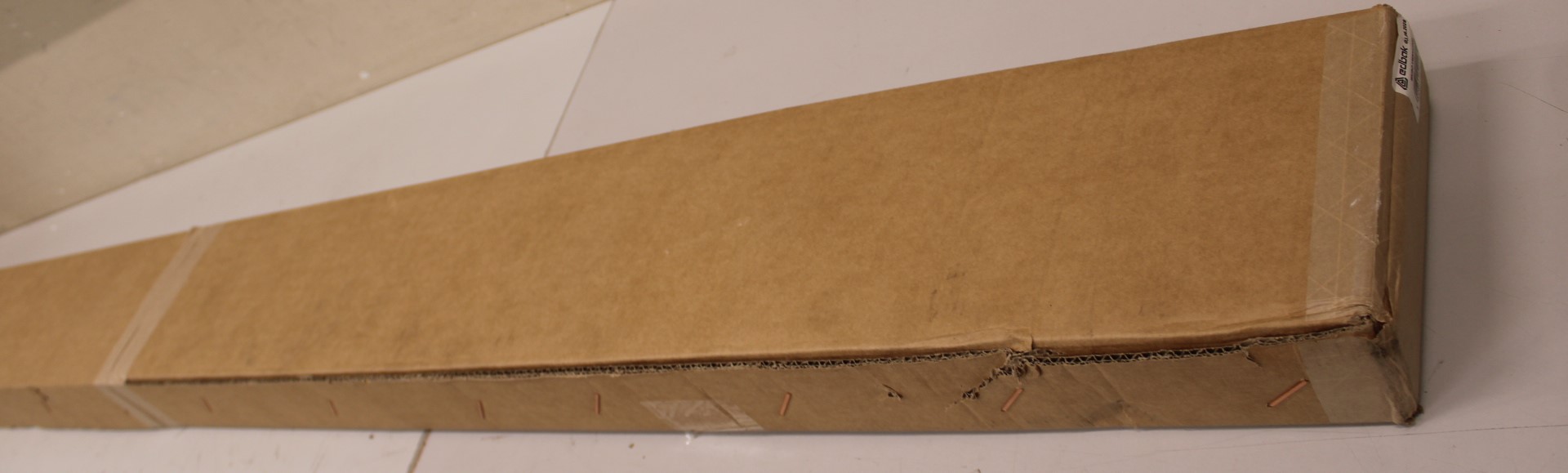 SALE OUT. EDBAK Interface Bar 2200mm - EDBAK Menu Board Mount VWMB2200 - Maximum weight (capacity) 200 kg - DAMAGED PACKAGING, SCRATCHED ON BACK - Black