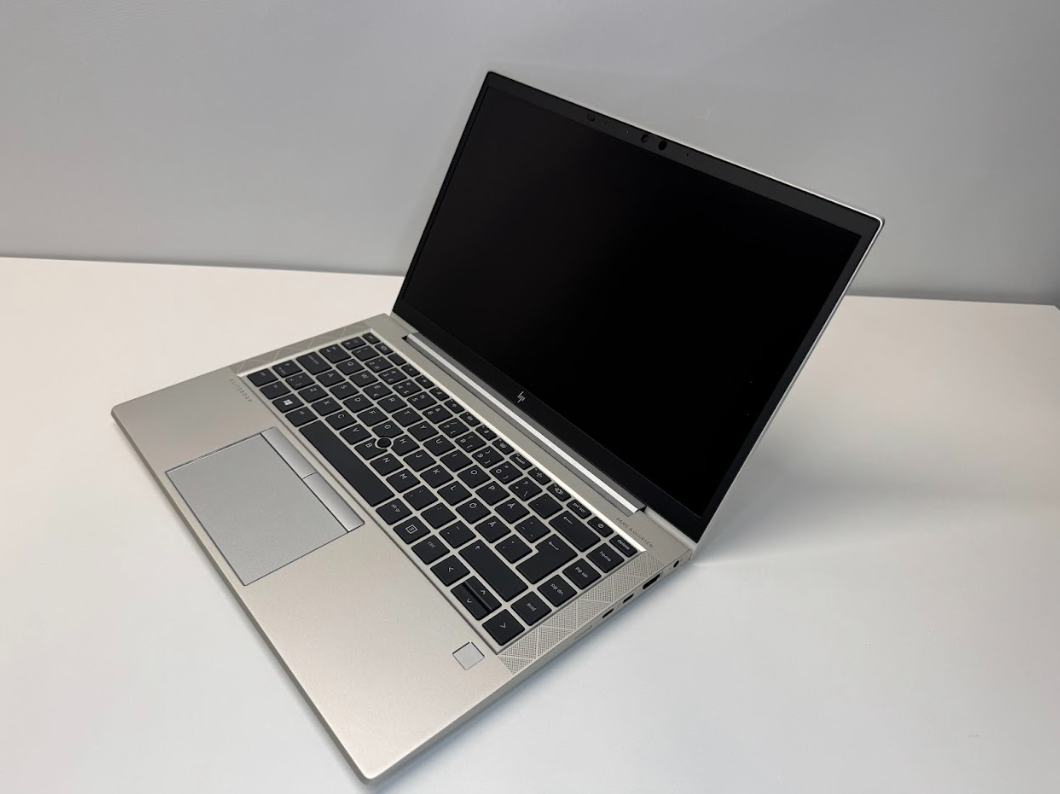 HP Renewed - Grade A - HP EliteBook 840 G8 - 14 " - FHD - i5-1135G7 - 8 GB - SSD - 256 GB - Intel Iris Xe Graphics - Windows 11 Pro - Keyboard language Swedish - 12 month(s)