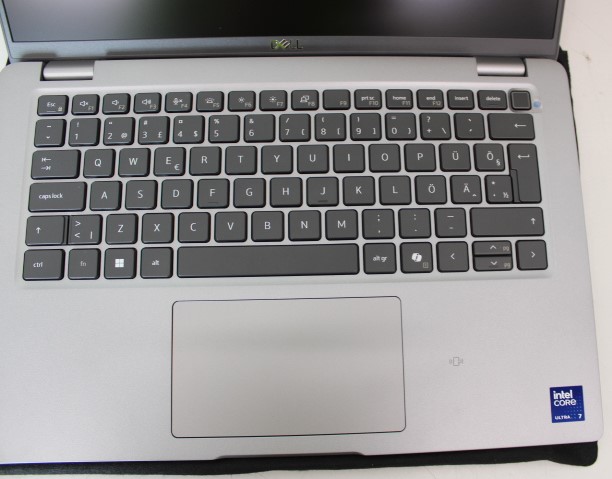 SALE OUT. Dell Latitude 5450 - 14 " - IPS - FHD - 1920 x 1080 pixels - 60 Hz - Intel Core Ultra 7 - 165H - 16 GB - DDR5 - Solid-state drive capacity 512 GB - Intel Arc Graphics - Windows 11 Pro - 802.11ax - Bluetooth version 5.3 - Keyboard language Estoni