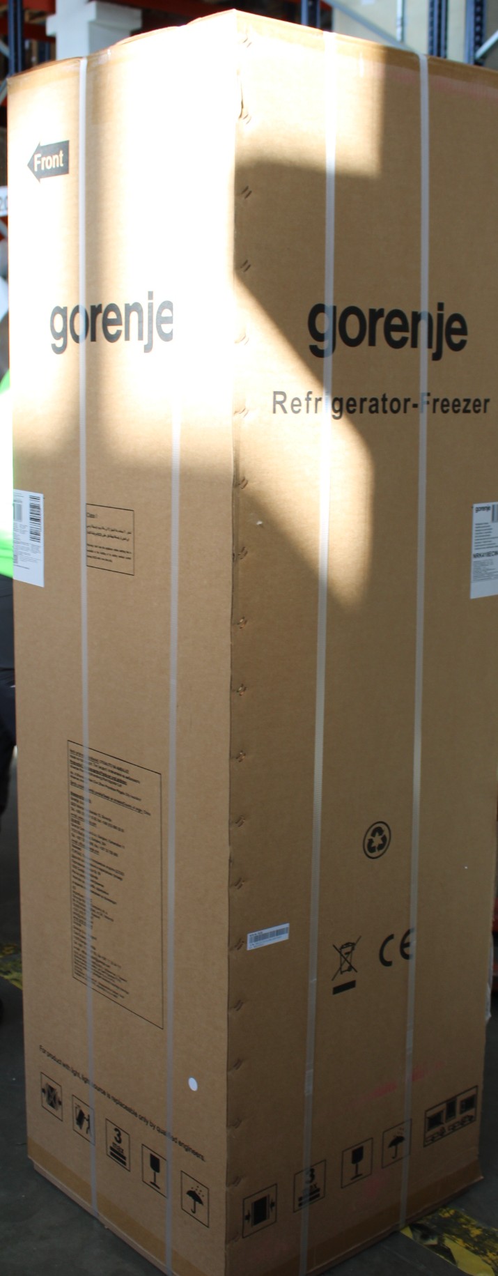 SALE OUT. Gorenje NRK418ECW4 Refrigerator, E, Free standing, Bottom freezer, Height 182 cm, Net Fridge 171 L, Net Freezer 85 L, White - Gorenje Refrigerator - NRK418ECW4 - Energy efficiency class E - Free standing - Combi - Height 182.4 cm - No Frost syst
