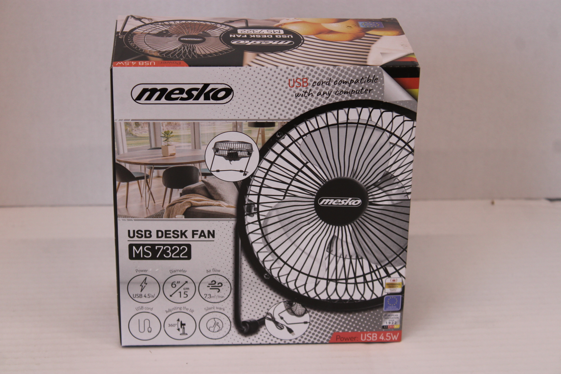 SALE OUT. Mesko Fan - MS 7322 - Desk Fan USB - 4.5 W - Diameter 15 cm - Number of speeds 1 - Oscillation - Black - DAMAGED PACKAGING