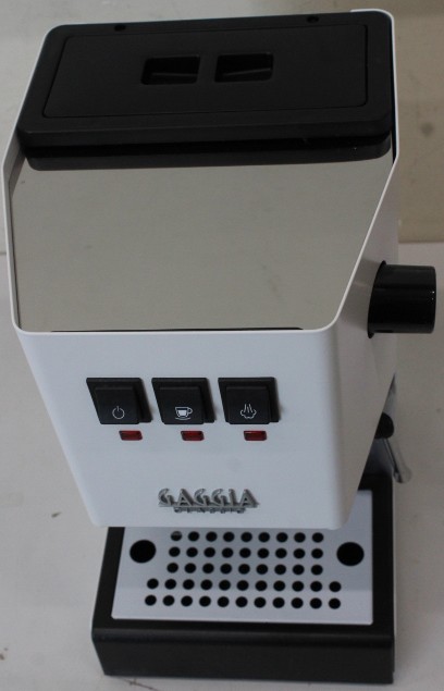 SALE OUT. - Gaggia Coffee Maker - RI9481/13 Classic Evo - Pump pressure 15 bar - Built-in milk frother - Ground - 1300 W - White - DAMAGED PACKAGING, DENT ON THE TOP, CRACKED PLASTIC