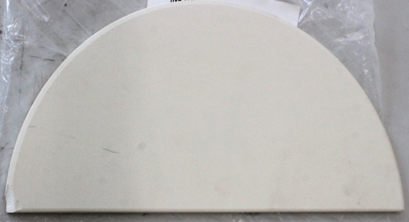 SALE OUT. TunaBone - Half moon pizza stone, 190 mm for Kamado 23/24inch - CHIPPED CORNER