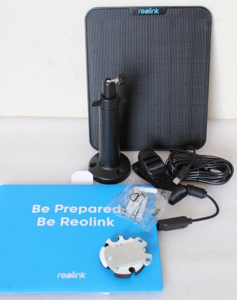 SALE OUT. - Reolink - Solar charger for video cameras - Solar Panel 2 - UNPACKED, SCRATCHED HOLDER - 23 month(s)