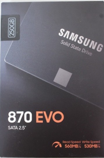 SALE OUT. Samsung - SSD - 870 EVO - 250 GB - SSD form factor 2.5" - Solid-state drive interface SATA III - Read speed 560 MB/s - Write speed 530 MB/s - DAMAGED PACKAGING