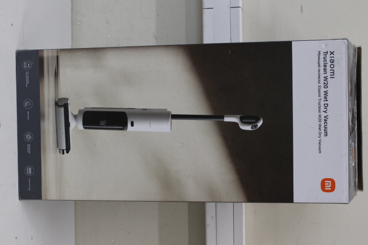 SALE OUT. Xiaomi Vacuum - Truclean W20 - Warranty 3 month(s) - USED, DIRTY, CRACK ON WATER TANK, MISSING MANUALS