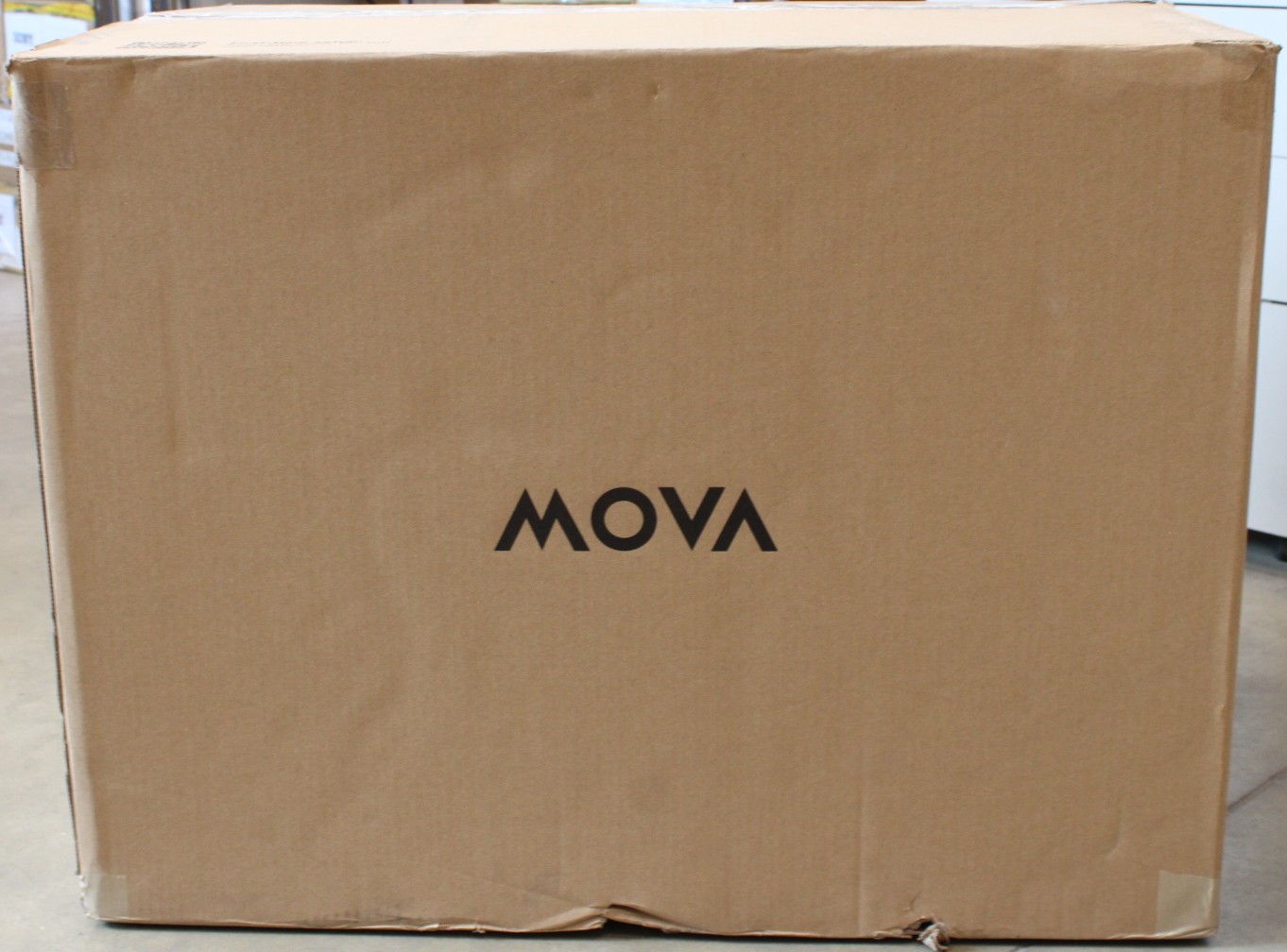 SALE OUT. MOVA MOBIUS 60 Robot Vacuum, Black - MOVA Robot Vacuum - MOBIUS 60 - Wet&Dry - 6400 mAh - Dust capacity 3.2 L - 30000 Pa - Black - DAMAGED PACKAGING, ITEM AND PARTS ARE SCRATCHED, DIRTY AND WET. USED LIQUID BOTTLES - 36 month(s)