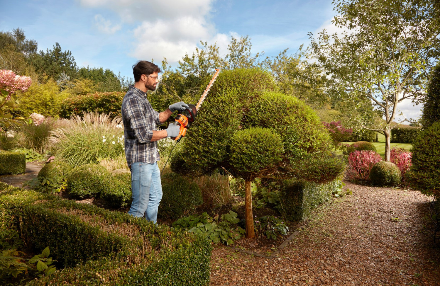 BLACK & DECKER - Hedge trimmer - BEHTS451-QS - 550 W