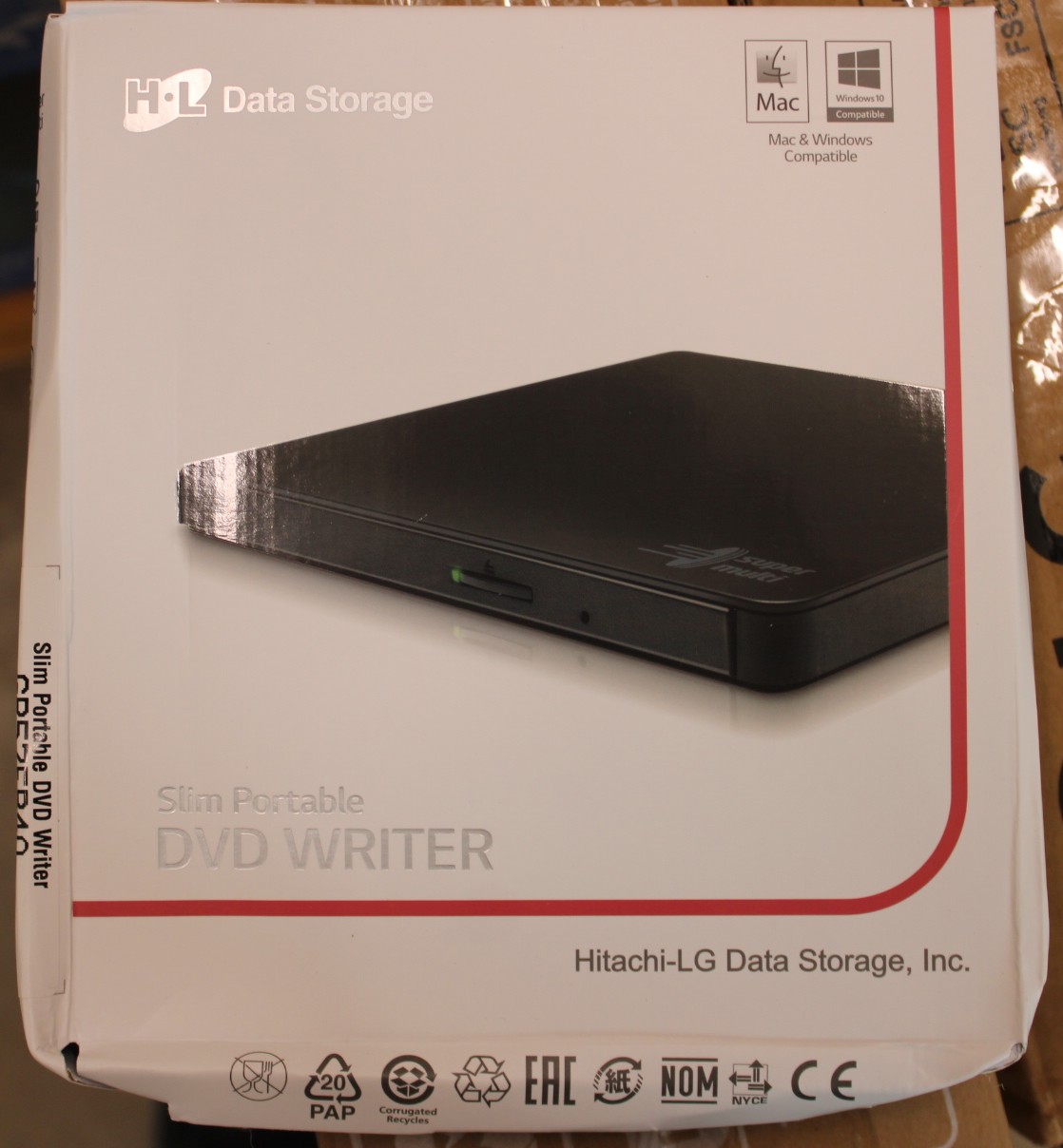 SALE OUT. H.L Data Storage Ultra Slim Portable DVD-Writer - GP57EB40 - Interface USB 2.0 - DVD±R/RW - CD read speed 24 x - CD write speed 24 x - Black - DAMAGED PACKAGING - Desktop/Notebook