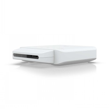 Ubiquiti USW-Flex Indoor/outdoor 5Port Poe Gigabit Switch with 802.3bt Input Power Support - Ubiquiti